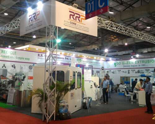 plastivision2017-11